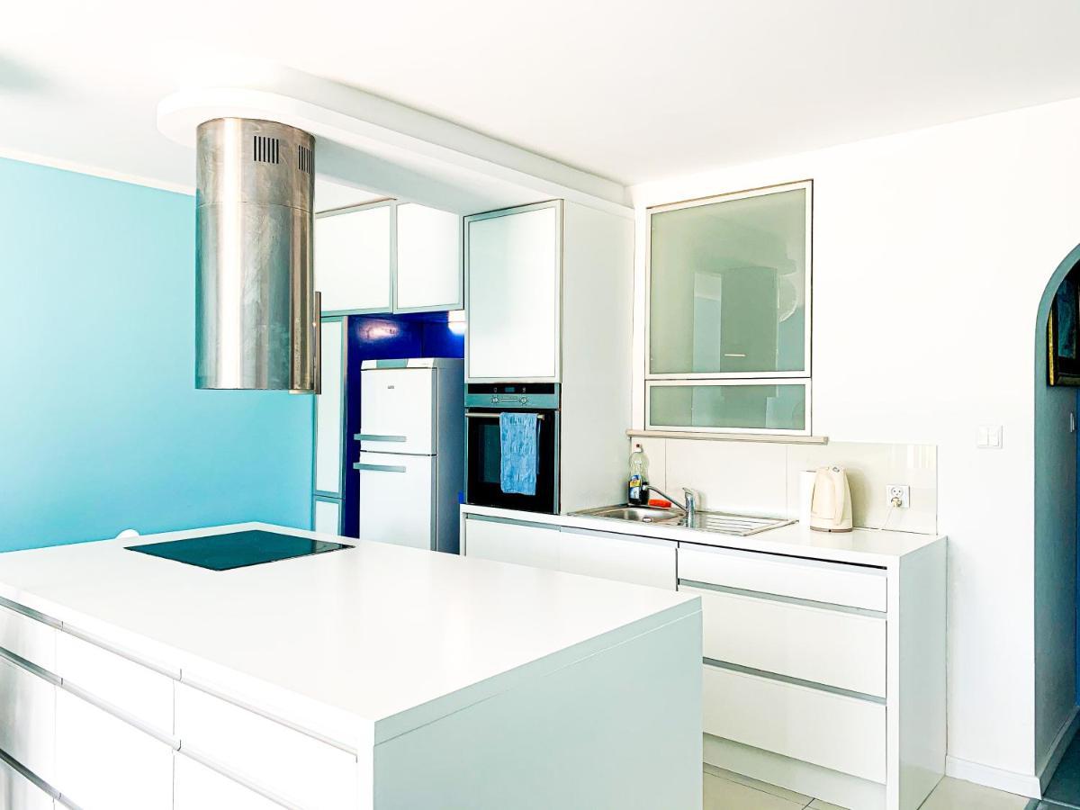 Sopockie Santorini Apartment โซพอต ภายนอก รูปภาพ